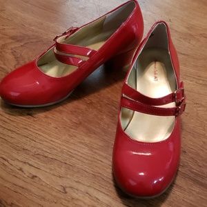 American Eagle red dress shoes
